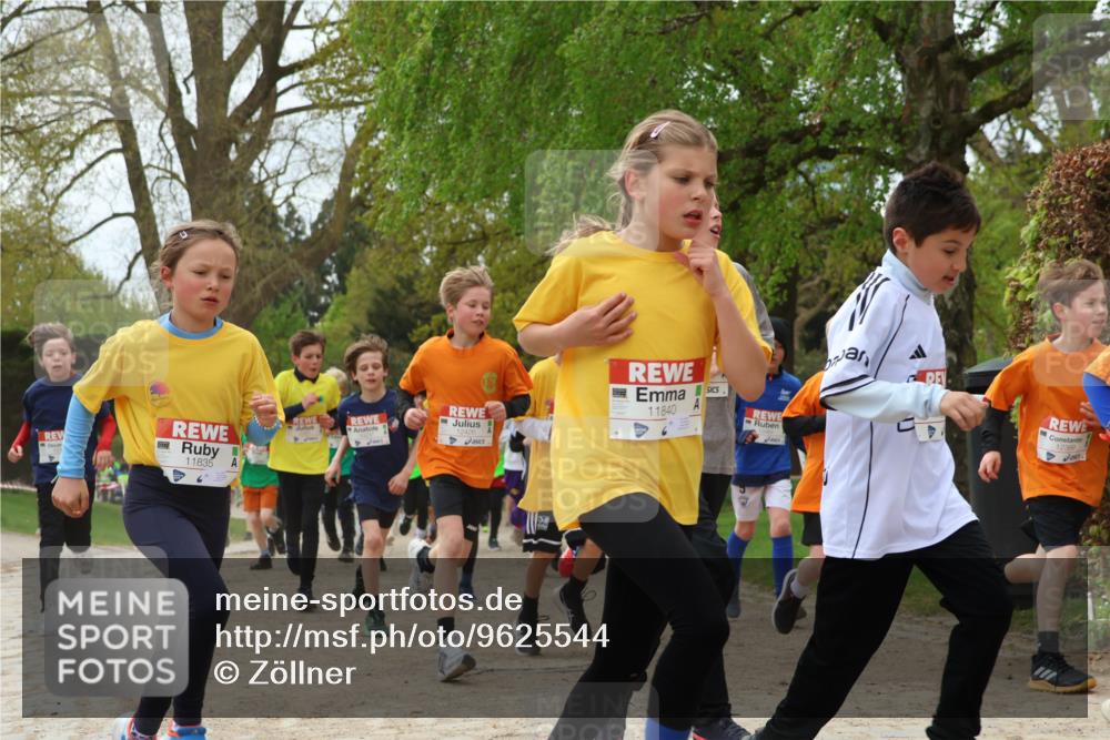 25.04.2026 - Das Zehntel Zöllner http://msf.ph/oto/9625544 25.04.2026 11:40:38 Laufen 11835, 12426, 11840, 12389 meine-sportfotos.de