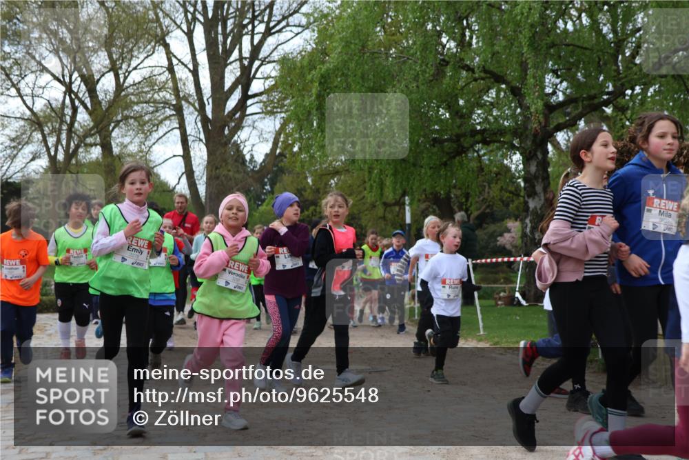 25.04.2026 - Das Zehntel Zöllner http://msf.ph/oto/9625548 25.04.2026 07:44:36 Laufen 3278, 3291, 3833 meine-sportfotos.de