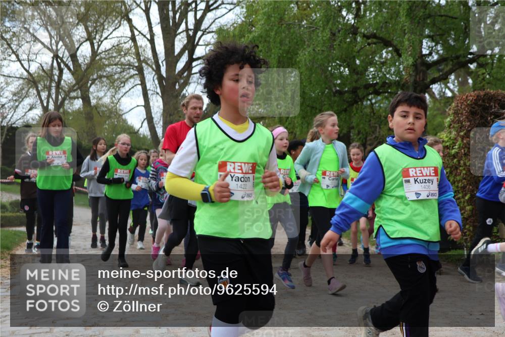 25.04.2026 - Das Zehntel Zöllner http://msf.ph/oto/9625594 25.04.2026 07:44:39 Laufen 1422, 1406 meine-sportfotos.de