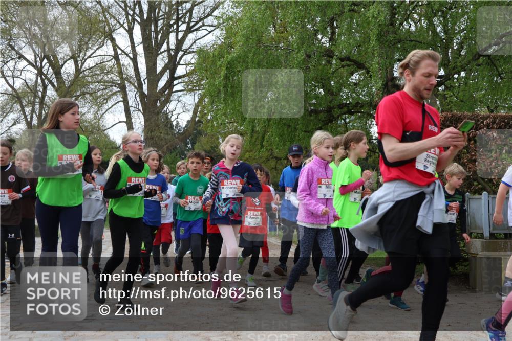 25.04.2026 - Das Zehntel Zöllner http://msf.ph/oto/9625615 25.04.2026 07:44:40 Laufen  meine-sportfotos.de