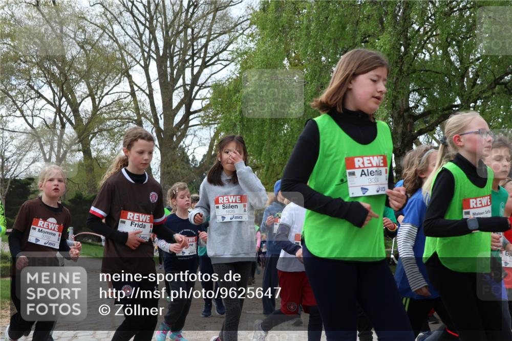 25.04.2026 - Das Zehntel Zöllner http://msf.ph/oto/9625647 25.04.2026 07:44:42 Laufen 3702, 16, 1626, 3304 meine-sportfotos.de