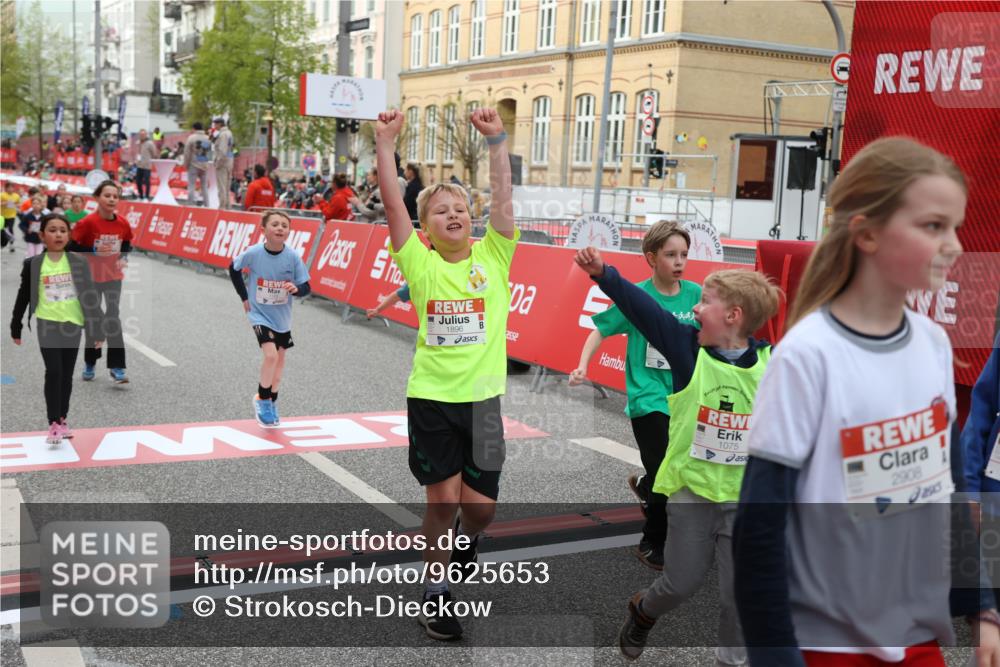 25.04.2026 - Das Zehntel Strokosch-Dieckow http://msf.ph/oto/9625653 25.04.2026 08:58:16 Ziel 1075, 1188, 1556, 1674, 1896, 1988, 2028, 2205, 2311, 2477, 2489, 2662, 2908, 3187, 3324, 3705 meine-sportfotos.de