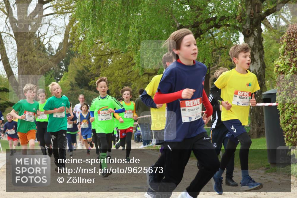 25.04.2026 - Das Zehntel Zöllner http://msf.ph/oto/9625673 25.04.2026 11:40:40 Laufen 10641, 10639, 10183, 2510, 12314 meine-sportfotos.de