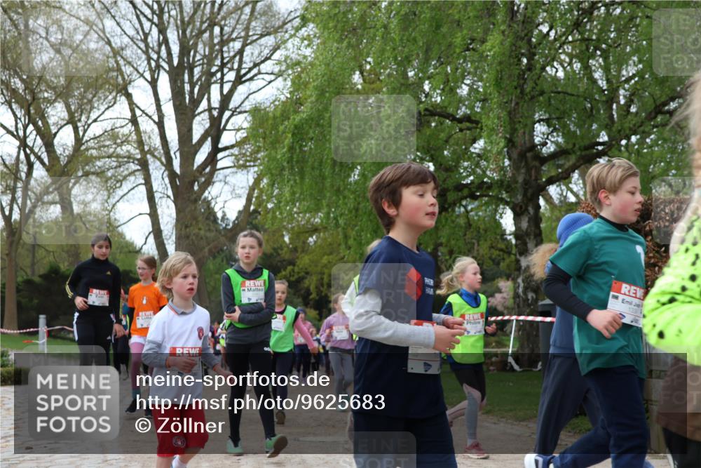 25.04.2026 - Das Zehntel Zöllner http://msf.ph/oto/9625683 25.04.2026 07:44:44 Laufen 133 meine-sportfotos.de