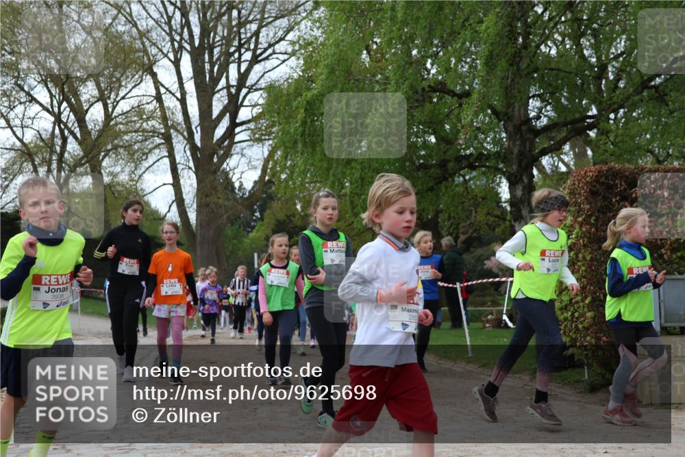 25.04.2026 - Das Zehntel Zöllner http://msf.ph/oto/9625698 25.04.2026 07:44:45 Laufen 3938, 285 meine-sportfotos.de