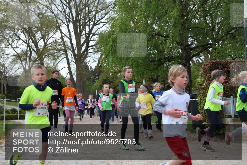 25.04.2026 - Das Zehntel Zöllner http://msf.ph/oto/9625703 25.04.2026 07:44:45 Laufen 2853 meine-sportfotos.de