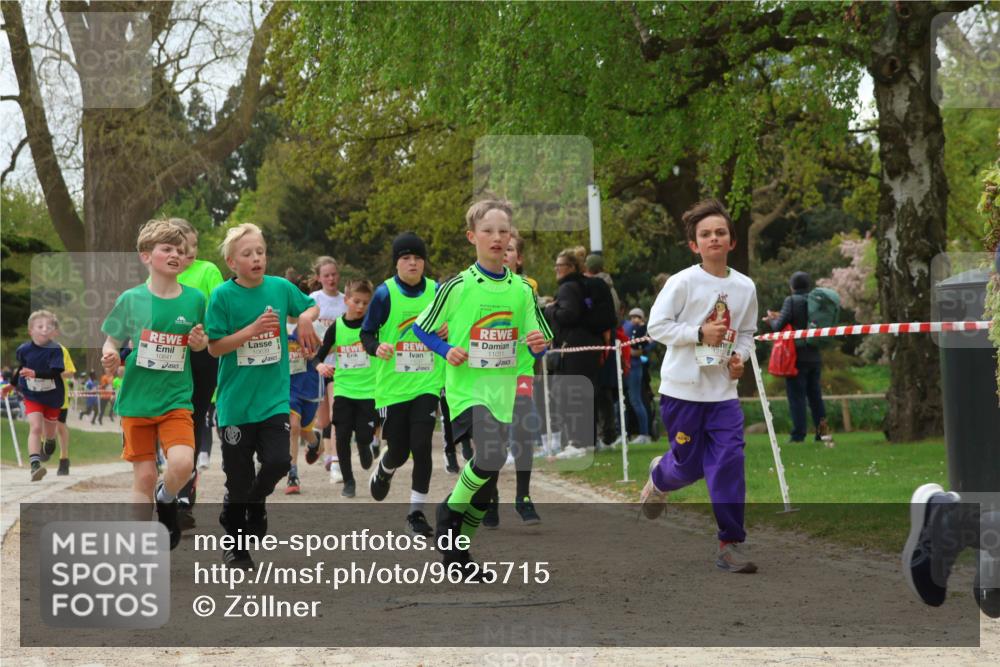 25.04.2026 - Das Zehntel Zöllner http://msf.ph/oto/9625715 25.04.2026 11:40:40 Laufen 10641, 10639, 11011 meine-sportfotos.de