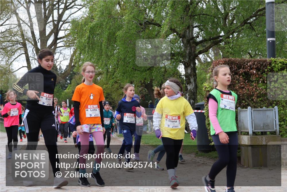 25.04.2026 - Das Zehntel Zöllner http://msf.ph/oto/9625741 25.04.2026 07:44:47 Laufen 2736, 3290 meine-sportfotos.de