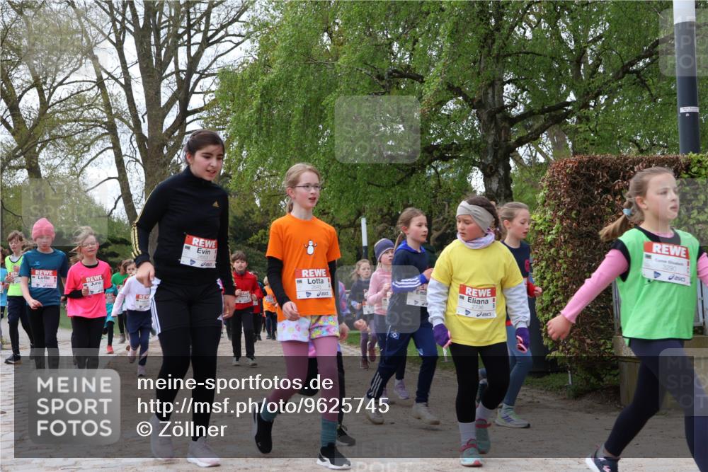 25.04.2026 - Das Zehntel Zöllner http://msf.ph/oto/9625745 25.04.2026 07:44:48 Laufen 2736, 3290 meine-sportfotos.de