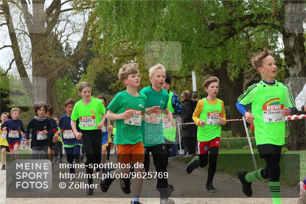 25.04.2026 - Das Zehntel Zöllner http://msf.ph/oto/9625769 25.04.2026 11:40:41 Laufen 10641, 11037, 11011 meine-sportfotos.de