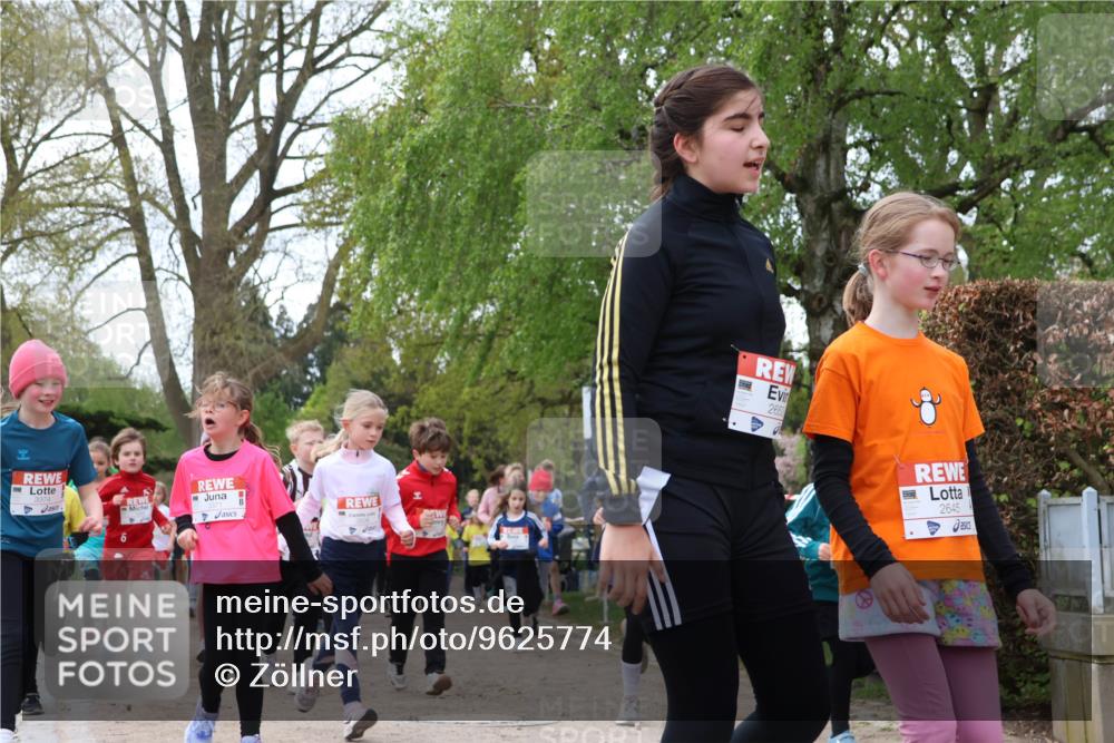 25.04.2026 - Das Zehntel Zöllner http://msf.ph/oto/9625774 25.04.2026 07:44:49 Laufen 265, 2645 meine-sportfotos.de