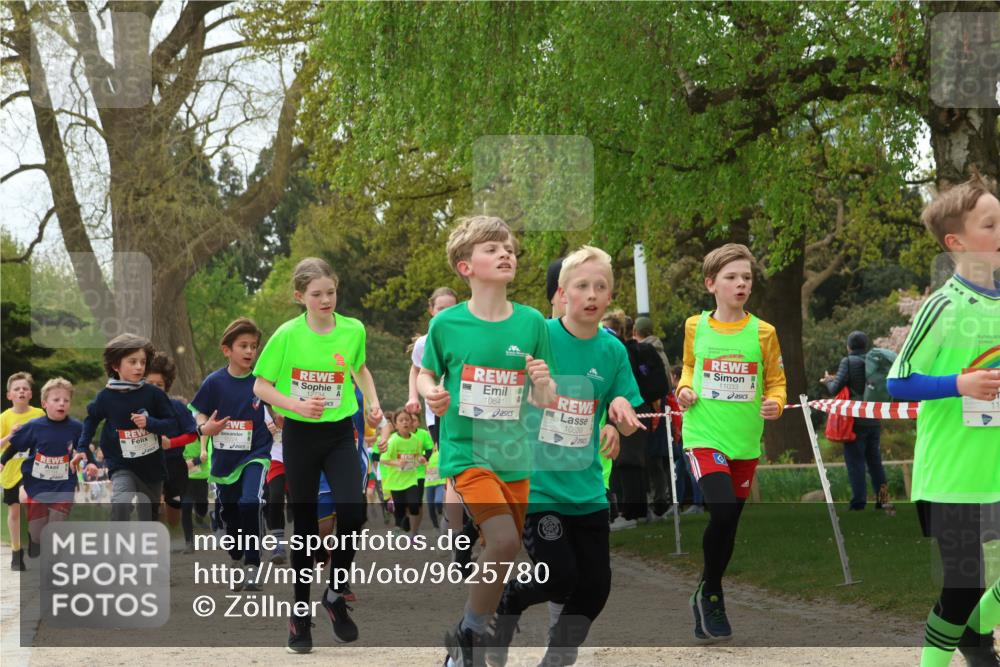 25.04.2026 - Das Zehntel Zöllner http://msf.ph/oto/9625780 25.04.2026 11:40:41 Laufen 10641, 10639, 11033 meine-sportfotos.de