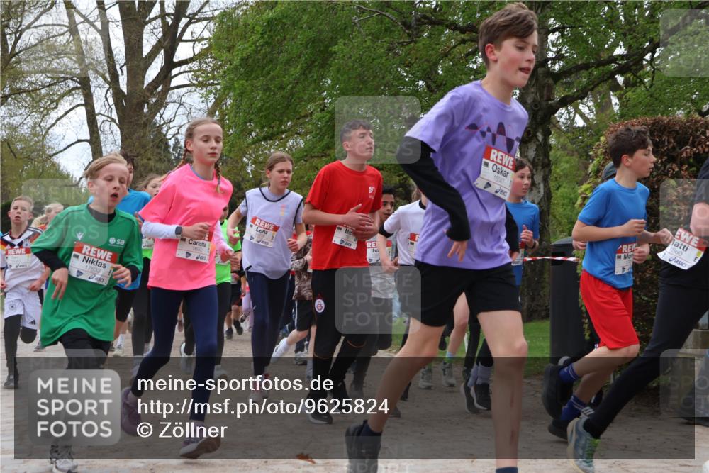 25.04.2026 - Das Zehntel Zöllner http://msf.ph/oto/9625824 25.04.2026 13:43:20 Laufen 17632, 16992, 15047, 7860 meine-sportfotos.de