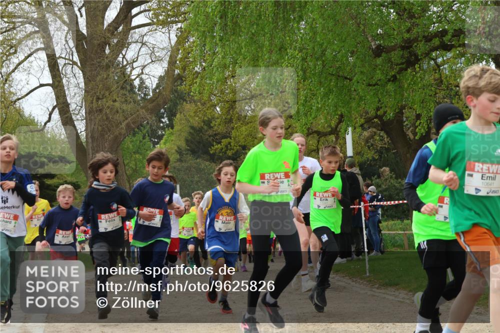 25.04.2026 - Das Zehntel Zöllner http://msf.ph/oto/9625826 25.04.2026 11:40:42 Laufen 0020, 30, 22, 10641 meine-sportfotos.de