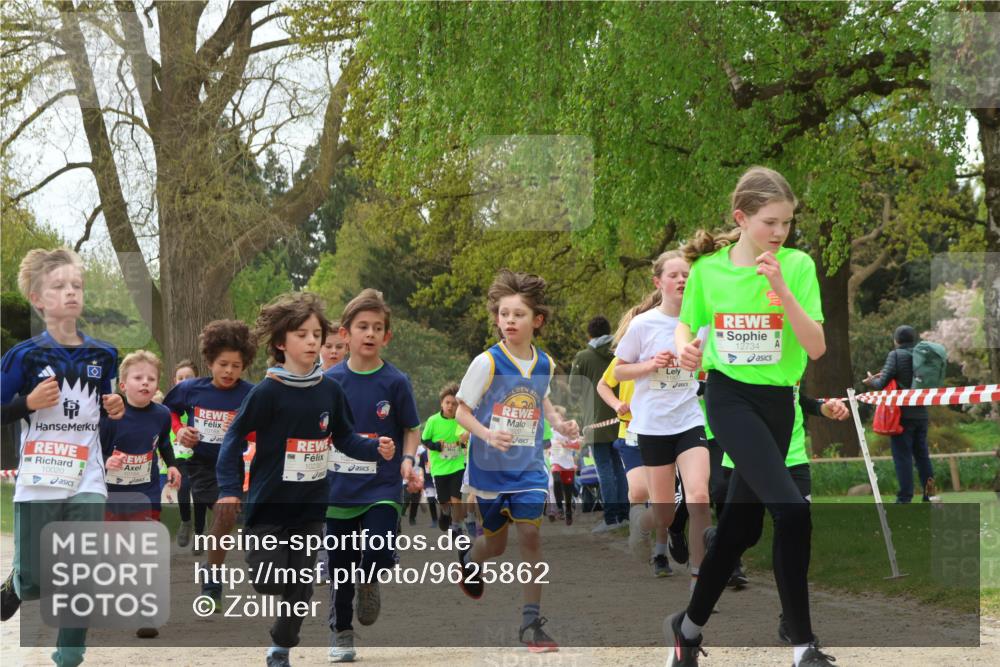 25.04.2026 - Das Zehntel Zöllner http://msf.ph/oto/9625862 25.04.2026 11:40:42 Laufen 10020, 10230, 30, 12734 meine-sportfotos.de