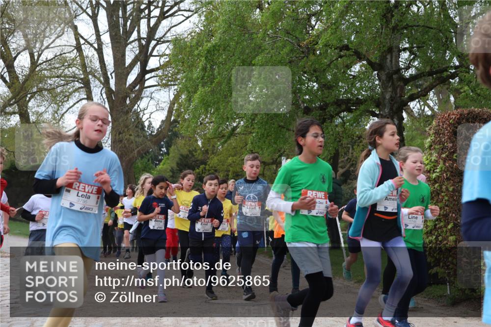 25.04.2026 - Das Zehntel Zöllner http://msf.ph/oto/9625865 25.04.2026 07:44:54 Laufen 3795, 1722, 1746 meine-sportfotos.de