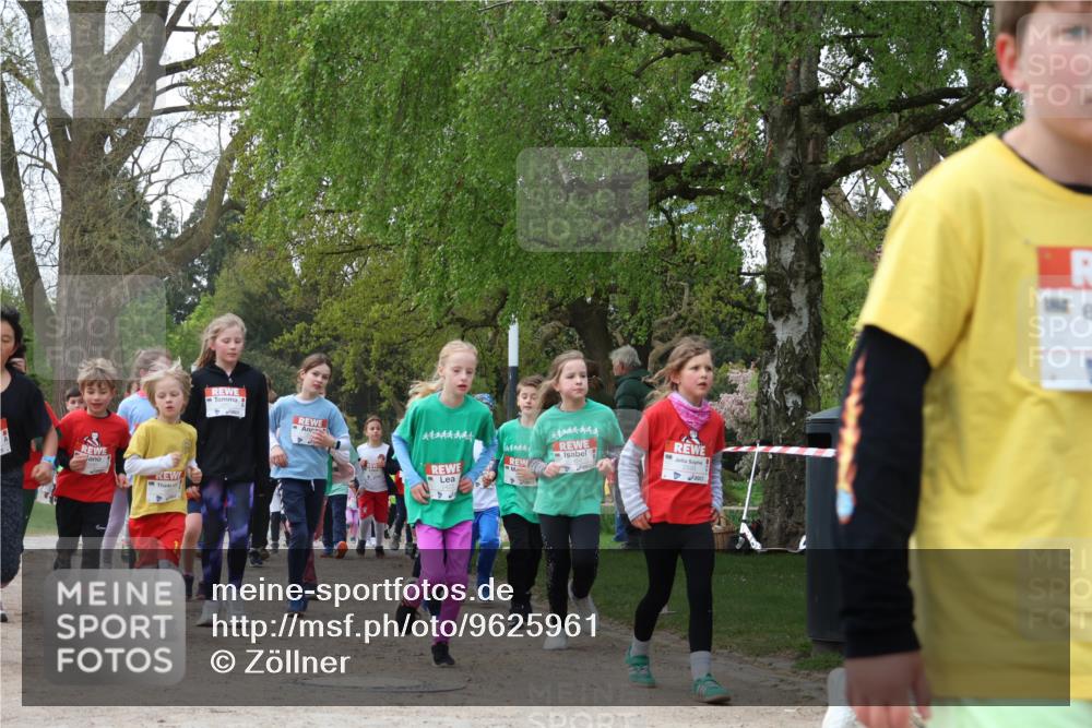 25.04.2026 - Das Zehntel Zöllner http://msf.ph/oto/9625961 25.04.2026 07:45:11 Laufen 444444, 44444444 meine-sportfotos.de