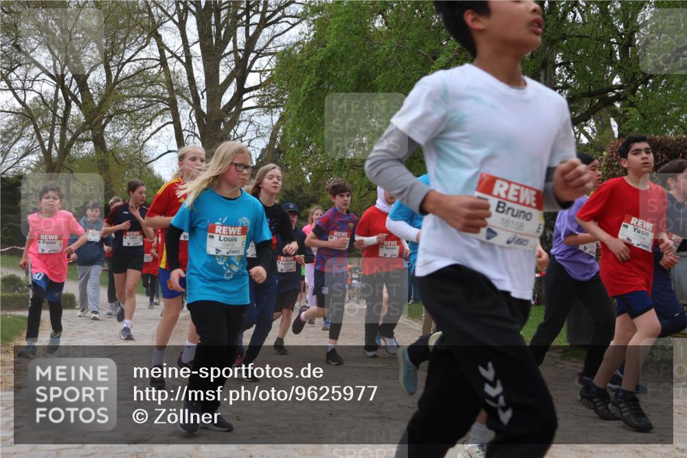 25.04.2026 - Das Zehntel Zöllner http://msf.ph/oto/9625977 25.04.2026 13:43:22 Laufen 4, 15878, 16158, 17686 meine-sportfotos.de