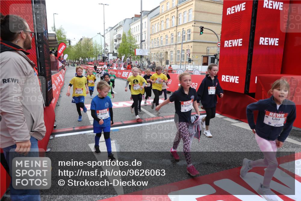 25.04.2026 - Das Zehntel Strokosch-Dieckow http://msf.ph/oto/9626063 25.04.2026 08:58:24 Ziel 1244, 1255, 1455, 1571, 1588, 1668, 1673, 1757, 1938, 1951, 1967, 1972, 2185, 2216, 2416, 2773, 2790, 2853, 3187, 3276, 3473, 3499, 3591, 3758, 3795, 3855, 3898 meine-sportfotos.de