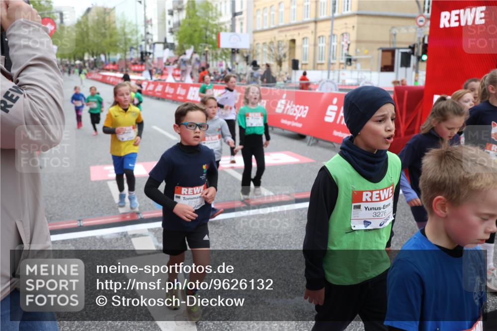 25.04.2026 - Das Zehntel Strokosch-Dieckow http://msf.ph/oto/9626132 25.04.2026 08:58:26 Ziel 1244, 1255, 1455, 1571, 1588, 1668, 1673, 1757, 1938, 1951, 1967, 1972, 2185, 2216, 2288, 2289, 2416, 2423, 2428, 2773, 2790, 2853, 3160, 3276, 3473, 3499, 3591, 3758, 3795, 3846, 3855, 3898 meine-sportfotos.de