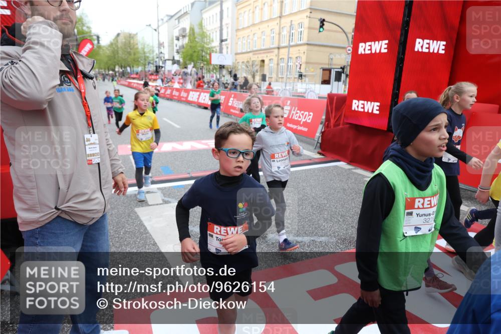 25.04.2026 - Das Zehntel Strokosch-Dieckow http://msf.ph/oto/9626154 25.04.2026 08:58:26 Ziel 1244, 1255, 1455, 1571, 1588, 1668, 1673, 1757, 1938, 1951, 1967, 1972, 2185, 2216, 2288, 2289, 2416, 2423, 2428, 2773, 2790, 2853, 3160, 3276, 3473, 3499, 3591, 3758, 3795, 3846, 3855, 3898 meine-sportfotos.de