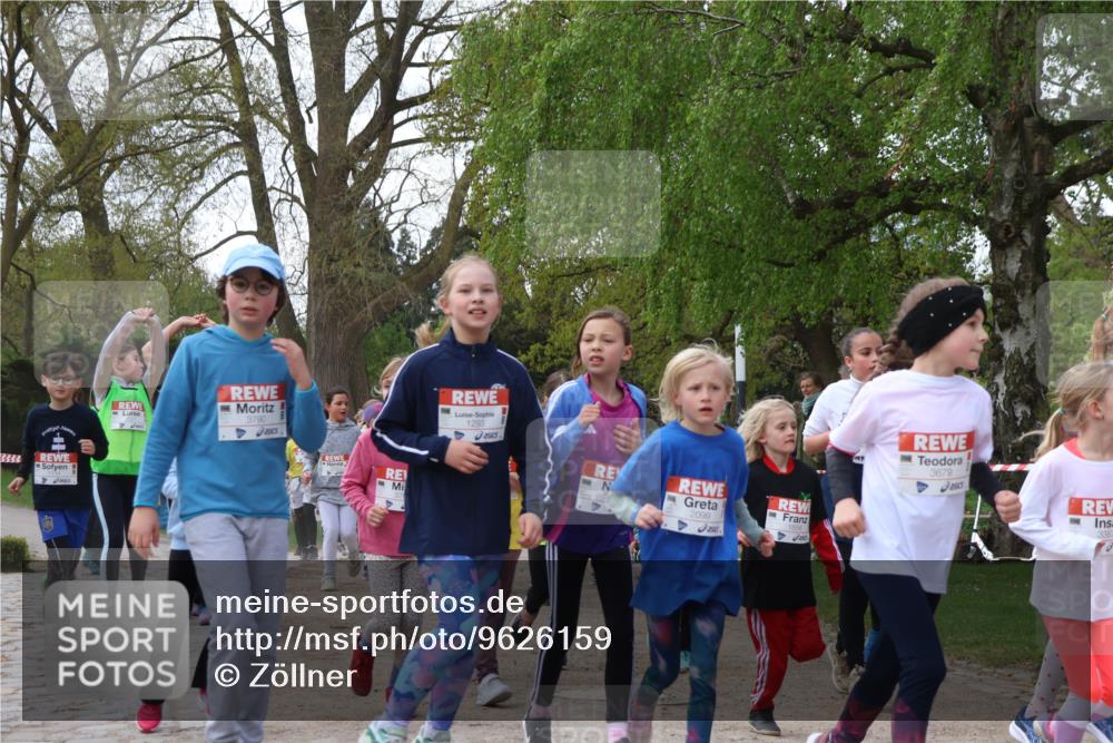 25.04.2026 - Das Zehntel Zöllner http://msf.ph/oto/9626159 25.04.2026 07:45:38 Laufen 3790, 1293, 3679, 338, 2099 meine-sportfotos.de