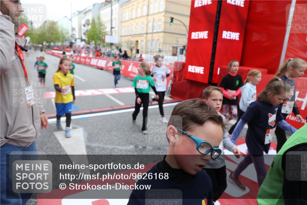 25.04.2026 - Das Zehntel Strokosch-Dieckow http://msf.ph/oto/9626168 25.04.2026 08:58:27 Ziel 1244, 1255, 1455, 1571, 1588, 1673, 1754, 1757, 1938, 1951, 1967, 1972, 2185, 2216, 2288, 2289, 2416, 2423, 2428, 2773, 2790, 2853, 3160, 3276, 3473, 3499, 3591, 3795, 3846, 3855, 3898 meine-sportfotos.de