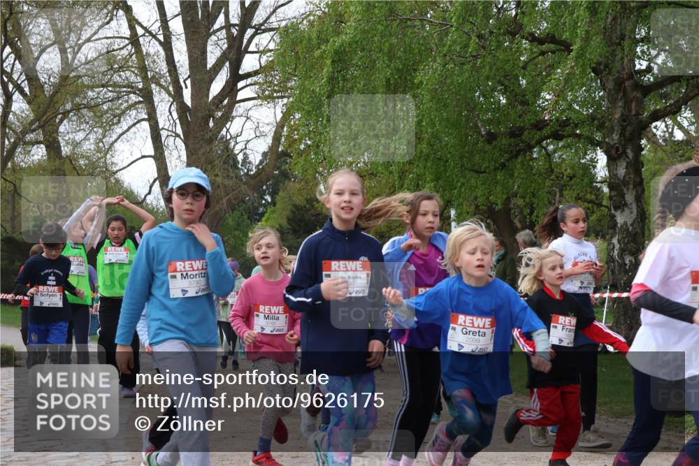 25.04.2026 - Das Zehntel Zöllner http://msf.ph/oto/9626175 25.04.2026 07:45:38 Laufen 37, 3790, 3765, 2099 meine-sportfotos.de