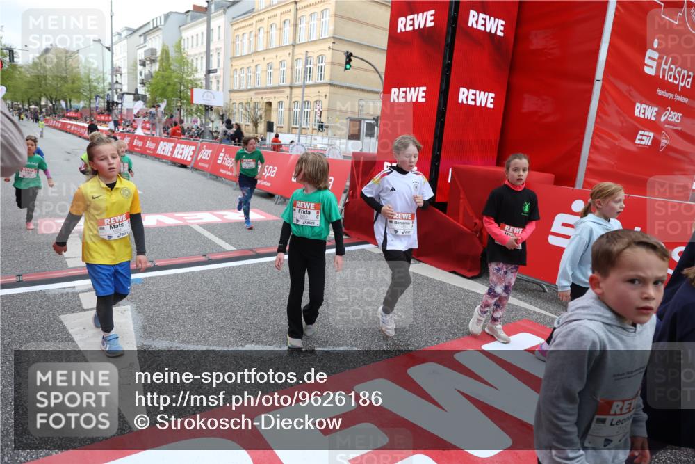 25.04.2026 - Das Zehntel Strokosch-Dieckow http://msf.ph/oto/9626186 25.04.2026 08:58:27 Ziel 1244, 1255, 1455, 1571, 1588, 1673, 1754, 1757, 1938, 1951, 1967, 1972, 2185, 2216, 2288, 2289, 2416, 2423, 2428, 2773, 2790, 2853, 3160, 3276, 3473, 3499, 3591, 3795, 3846, 3855, 3898 meine-sportfotos.de