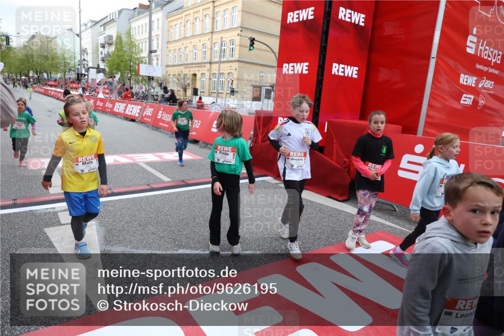 25.04.2026 - Das Zehntel Strokosch-Dieckow http://msf.ph/oto/9626195 25.04.2026 08:58:27 Ziel 1244, 1255, 1455, 1571, 1588, 1673, 1754, 1757, 1938, 1951, 1967, 1972, 2185, 2216, 2288, 2289, 2416, 2423, 2428, 2773, 2790, 2853, 3160, 3276, 3473, 3499, 3591, 3795, 3846, 3855, 3898 meine-sportfotos.de
