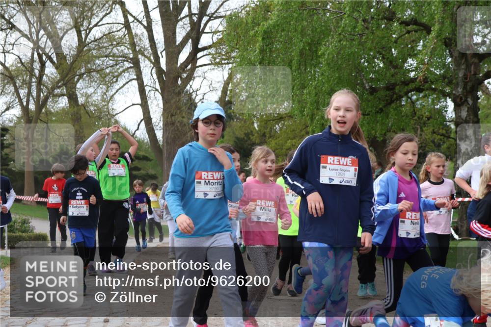 25.04.2026 - Das Zehntel Zöllner http://msf.ph/oto/9626200 25.04.2026 07:45:39 Laufen 3790, 3765, 1293 meine-sportfotos.de