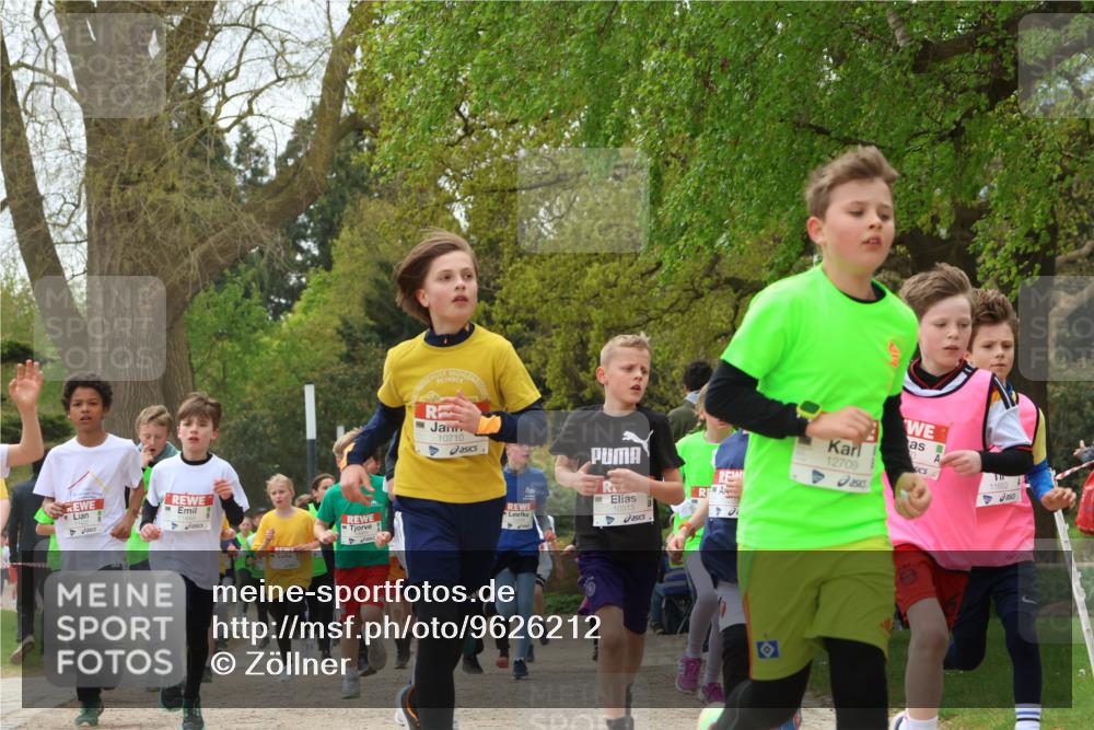 25.04.2026 - Das Zehntel Zöllner http://msf.ph/oto/9626212 25.04.2026 11:40:49 Laufen 10710, 10313, 12709, 11652 meine-sportfotos.de