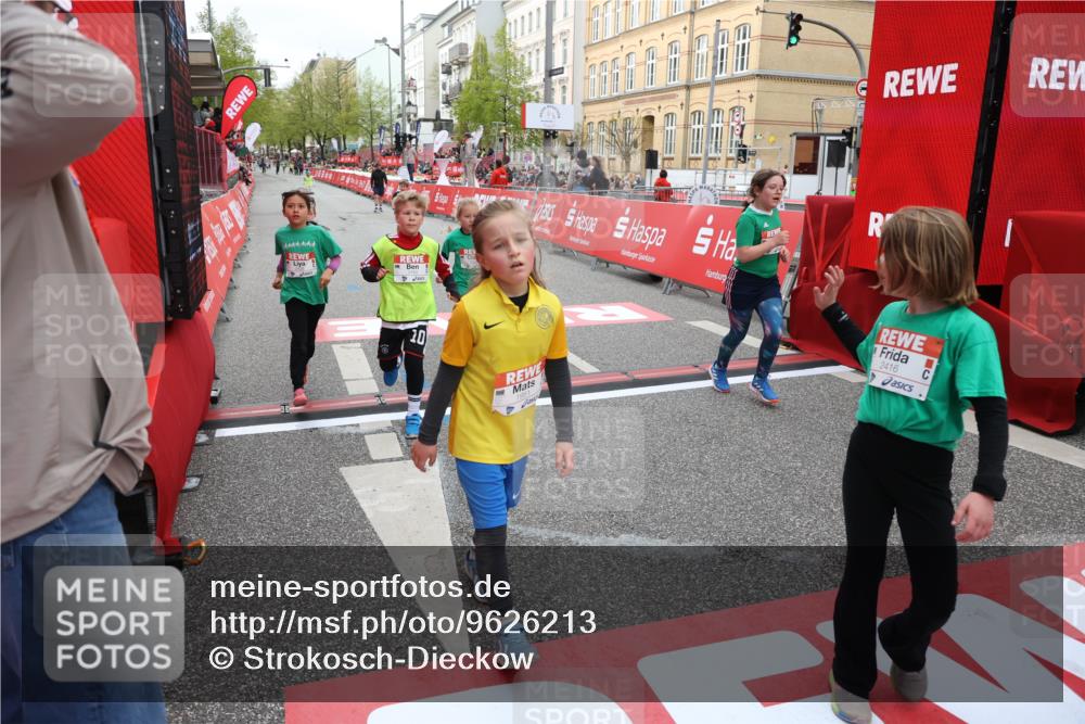 25.04.2026 - Das Zehntel Strokosch-Dieckow http://msf.ph/oto/9626213 25.04.2026 08:58:28 Ziel 1244, 1255, 1455, 1571, 1588, 1673, 1754, 1757, 1938, 1951, 1967, 1972, 2185, 2216, 2288, 2289, 2416, 2423, 2428, 2773, 2790, 2853, 3160, 3276, 3795, 3846, 3855, 3898, 4029 meine-sportfotos.de