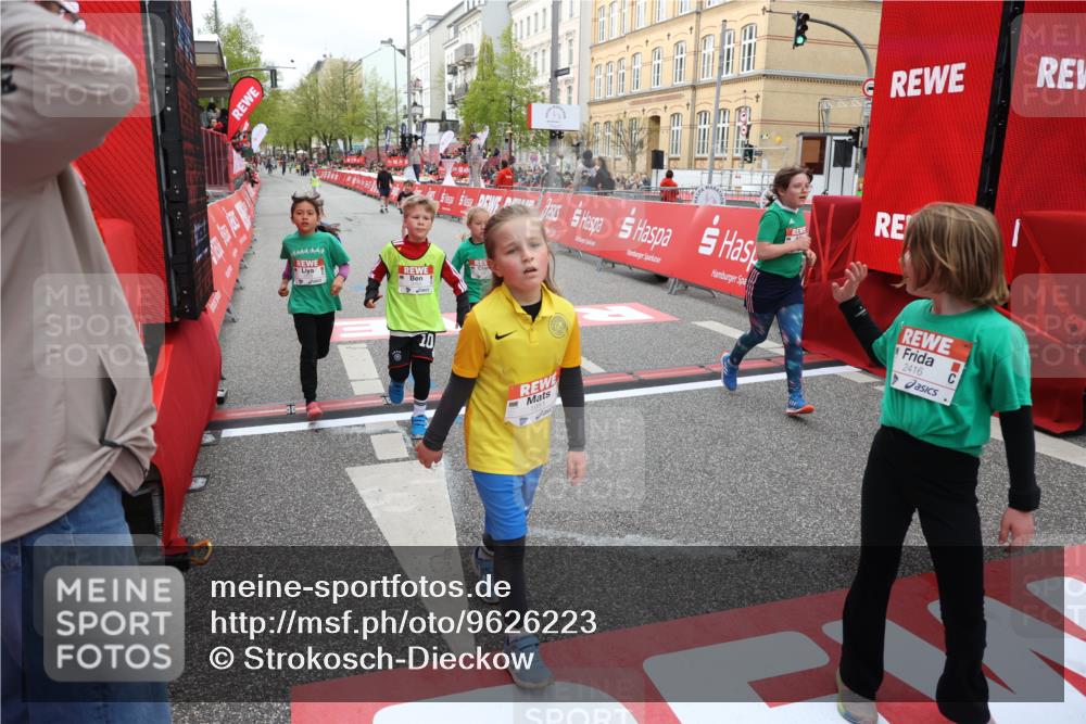 25.04.2026 - Das Zehntel Strokosch-Dieckow http://msf.ph/oto/9626223 25.04.2026 08:58:28 Ziel 1244, 1255, 1455, 1571, 1588, 1673, 1754, 1757, 1938, 1951, 1967, 1972, 2185, 2216, 2288, 2289, 2416, 2423, 2428, 2773, 2790, 2853, 3160, 3276, 3795, 3846, 3855, 3898, 4029 meine-sportfotos.de