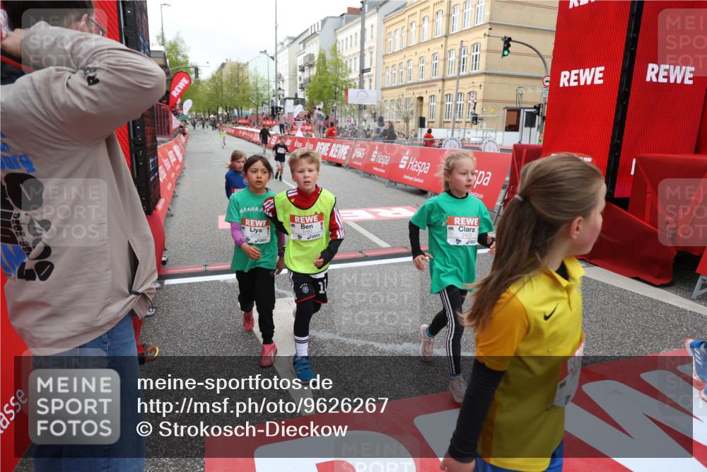 25.04.2026 - Das Zehntel Strokosch-Dieckow http://msf.ph/oto/9626267 25.04.2026 08:58:29 Ziel 1455, 1571, 1588, 1673, 1754, 1938, 1951, 1967, 1972, 2185, 2216, 2288, 2289, 2416, 2423, 2428, 2773, 2790, 2853, 3160, 3276, 3795, 3846, 3898, 4029 meine-sportfotos.de