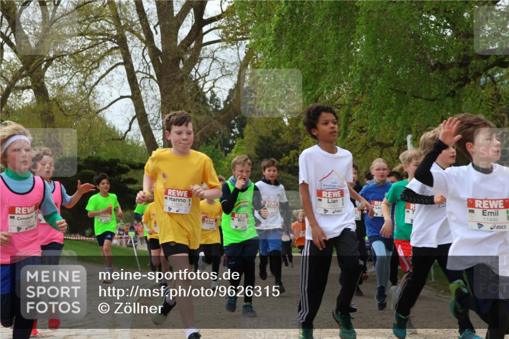 25.04.2026 - Das Zehntel Zöllner http://msf.ph/oto/9626315 25.04.2026 11:40:52 Laufen 11592, 11839, 11422, 11449 meine-sportfotos.de