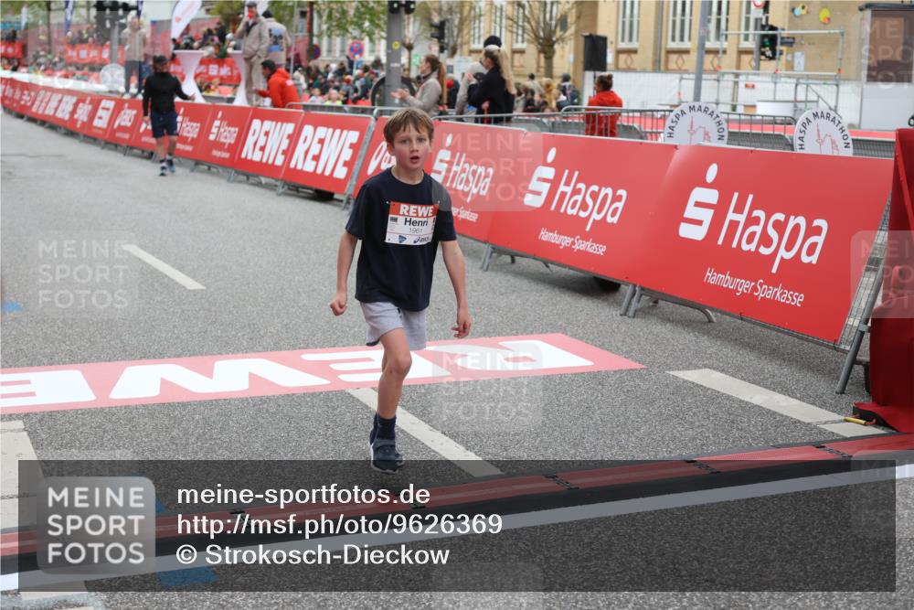25.04.2026 - Das Zehntel Strokosch-Dieckow http://msf.ph/oto/9626369 25.04.2026 08:58:32 Ziel 1455, 1754, 1961, 2288, 2289, 2423, 2428, 2566, 2853, 3160, 3846, 4029 meine-sportfotos.de