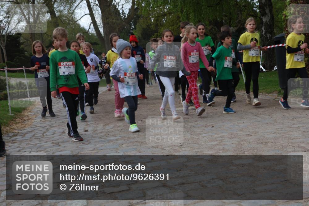 25.04.2026 - Das Zehntel Zöllner http://msf.ph/oto/9626391 25.04.2026 07:45:47 Laufen  meine-sportfotos.de