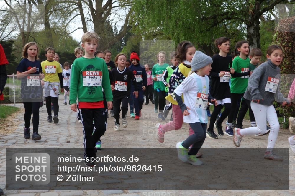 25.04.2026 - Das Zehntel Zöllner http://msf.ph/oto/9626415 25.04.2026 07:45:48 Laufen 13550, 3747, 1945 meine-sportfotos.de