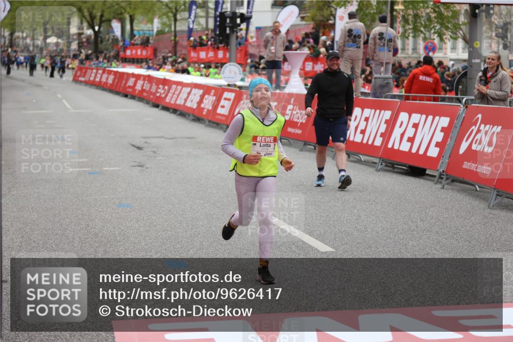 25.04.2026 - Das Zehntel Strokosch-Dieckow http://msf.ph/oto/9626417 25.04.2026 08:58:37 Ziel 1578, 1819, 1953, 1961, 1990, 2280, 2566, 3001, 3034, 3179, 3342, 3344, 3466 meine-sportfotos.de