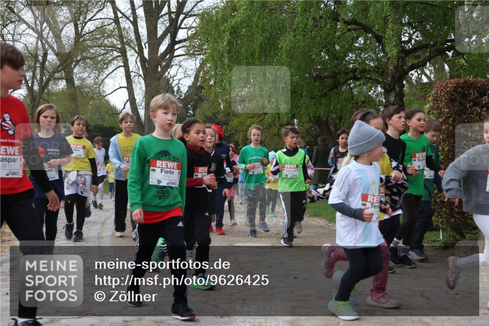 25.04.2026 - Das Zehntel Zöllner http://msf.ph/oto/9626425 25.04.2026 07:45:48 Laufen 2610, 3747, 19 meine-sportfotos.de