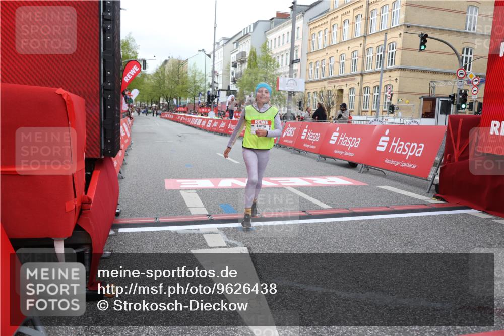 25.04.2026 - Das Zehntel Strokosch-Dieckow http://msf.ph/oto/9626438 25.04.2026 08:58:38 Ziel 1578, 1819, 1953, 1961, 1990, 2280, 2566, 2809, 3001, 3034, 3179, 3224, 3342, 3344, 3466 meine-sportfotos.de