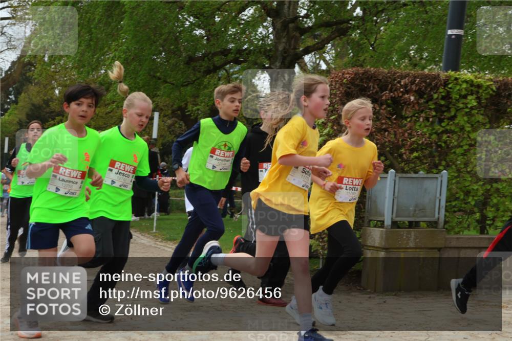 25.04.2026 - Das Zehntel Zöllner http://msf.ph/oto/9626456 25.04.2026 11:40:56 Laufen 12755, 12742, 2503, 11785, 12044, 11773 meine-sportfotos.de