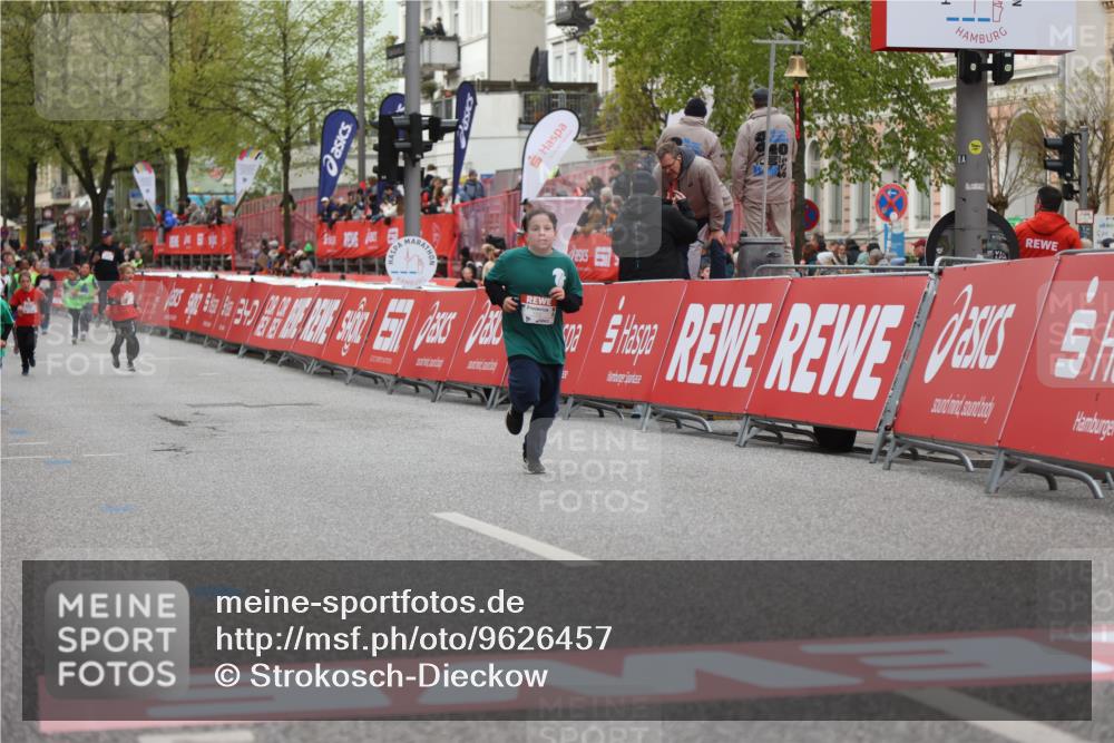 25.04.2026 - Das Zehntel Strokosch-Dieckow http://msf.ph/oto/9626457 25.04.2026 09:00:18 Ziel 1039, 1066, 1074, 1091, 1093, 1334, 1505, 1510, 1513, 1586, 1596, 1802, 2048, 2132, 2136, 2622, 2635, 2717, 2732, 2844, 3098, 3115, 3191, 3207, 3351, 3476, 3523, 3839, 3841, 3927, 3948 meine-sportfotos.de