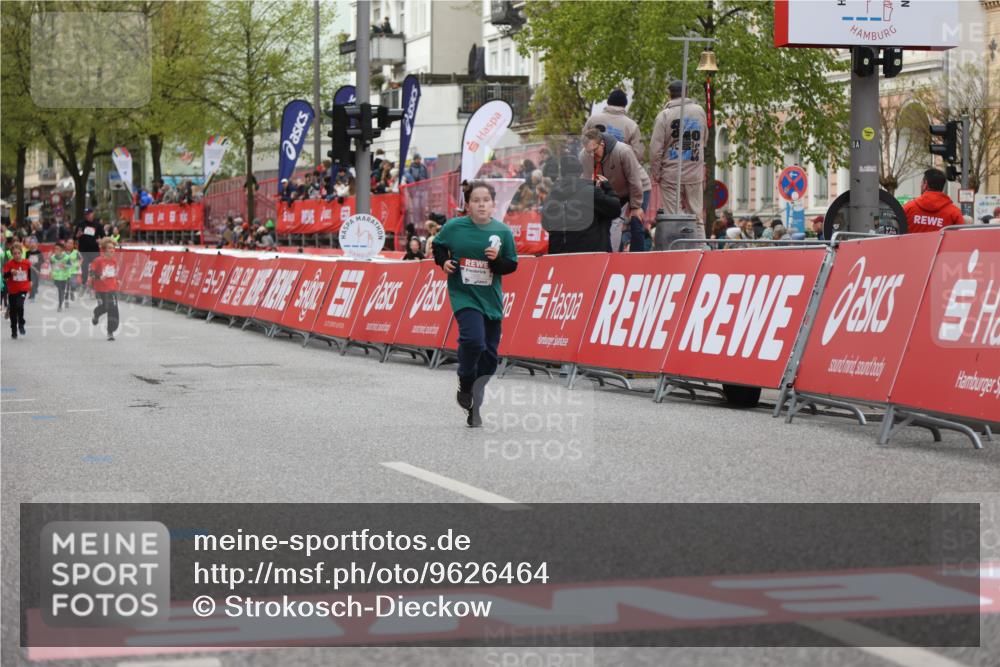 25.04.2026 - Das Zehntel Strokosch-Dieckow http://msf.ph/oto/9626464 25.04.2026 09:00:18 Ziel 1039, 1066, 1074, 1091, 1093, 1334, 1505, 1510, 1513, 1586, 1596, 1802, 2048, 2132, 2136, 2622, 2635, 2717, 2732, 2844, 3098, 3115, 3191, 3207, 3351, 3476, 3523, 3839, 3841, 3927, 3948 meine-sportfotos.de
