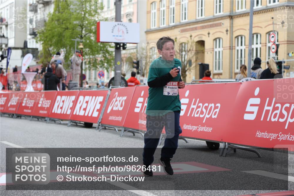 25.04.2026 - Das Zehntel Strokosch-Dieckow http://msf.ph/oto/9626481 25.04.2026 09:00:21 Ziel 1039, 1051, 1066, 1083, 1278, 1283, 1291, 1332, 1334, 1382, 1586, 1596, 1612, 2048, 2437, 2622, 2635, 2844, 2982, 3092, 3098, 3191, 3207, 3351, 3391, 3476, 3523, 3571, 3839, 3841, 3927, 3937 meine-sportfotos.de