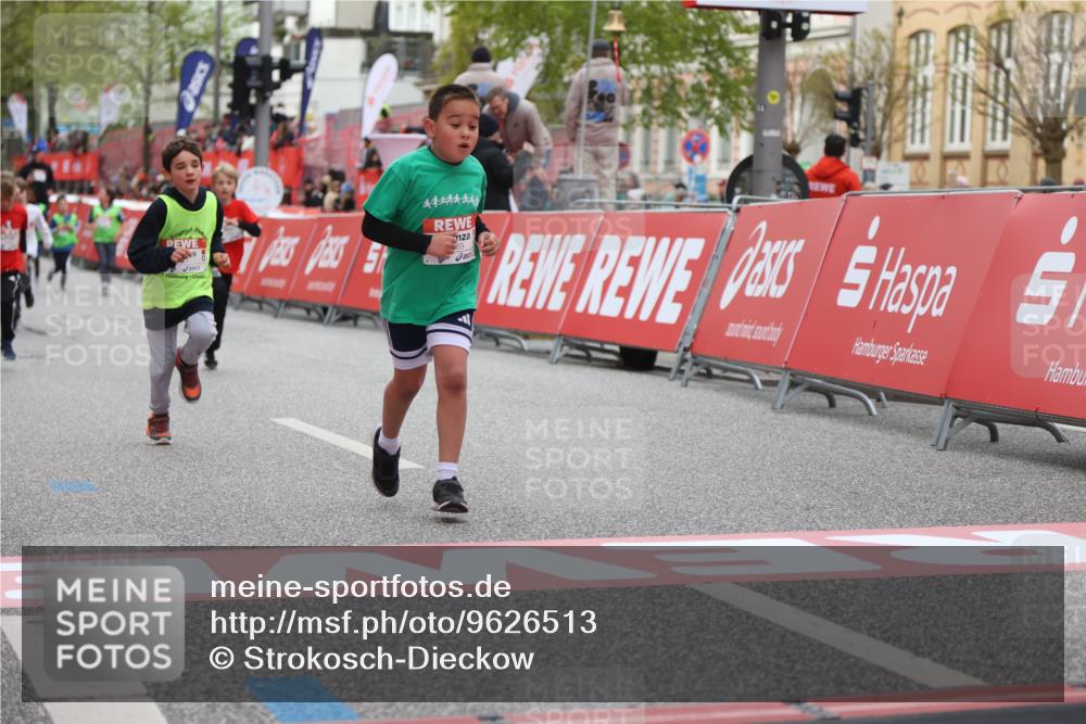 25.04.2026 - Das Zehntel Strokosch-Dieckow http://msf.ph/oto/9626513 25.04.2026 09:00:23 Ziel 1039, 1051, 1067, 1083, 1278, 1283, 1291, 1332, 1334, 1382, 1586, 1596, 1612, 2383, 2437, 2635, 2982, 3092, 3098, 3191, 3207, 3343, 3391, 3476, 3571, 3927, 3937 meine-sportfotos.de