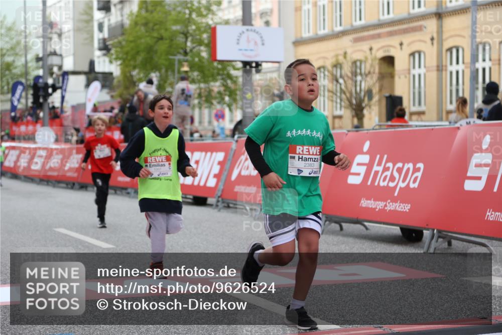 25.04.2026 - Das Zehntel Strokosch-Dieckow http://msf.ph/oto/9626524 25.04.2026 09:00:24 Ziel 1039, 1051, 1067, 1083, 1278, 1283, 1291, 1332, 1334, 1382, 1596, 1612, 2383, 2437, 2635, 2982, 3092, 3098, 3191, 3207, 3343, 3391, 3476, 3571, 3927, 3937 meine-sportfotos.de