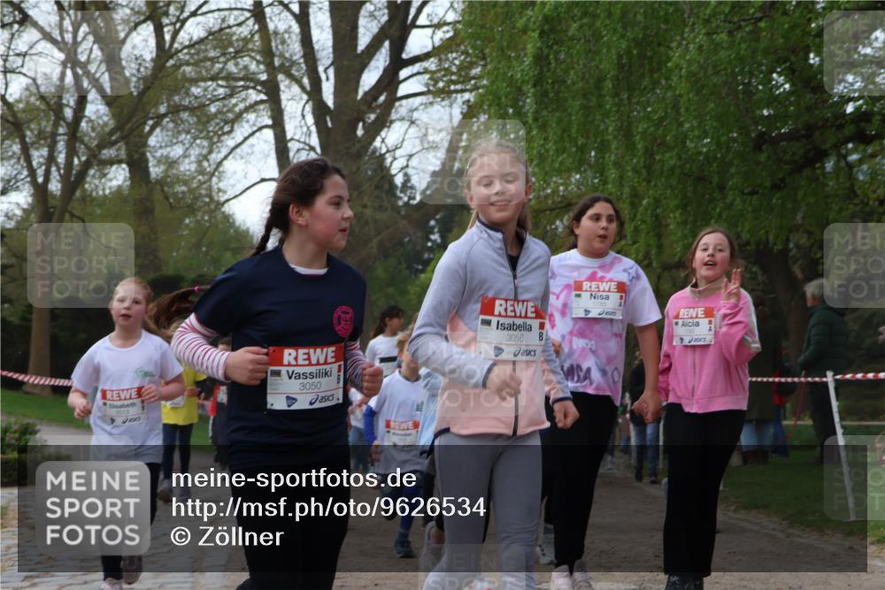 25.04.2026 - Das Zehntel Zöllner http://msf.ph/oto/9626534 25.04.2026 07:45:52 Laufen 3050, 1785, 3056 meine-sportfotos.de