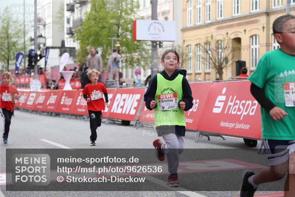 25.04.2026 - Das Zehntel Strokosch-Dieckow http://msf.ph/oto/9626536 25.04.2026 09:00:25 Ziel 1051, 1067, 1083, 1278, 1283, 1291, 1332, 1334, 1382, 1612, 2383, 2437, 2585, 2592, 2635, 2982, 3092, 3098, 3191, 3343, 3391, 3571, 3927, 3937 meine-sportfotos.de
